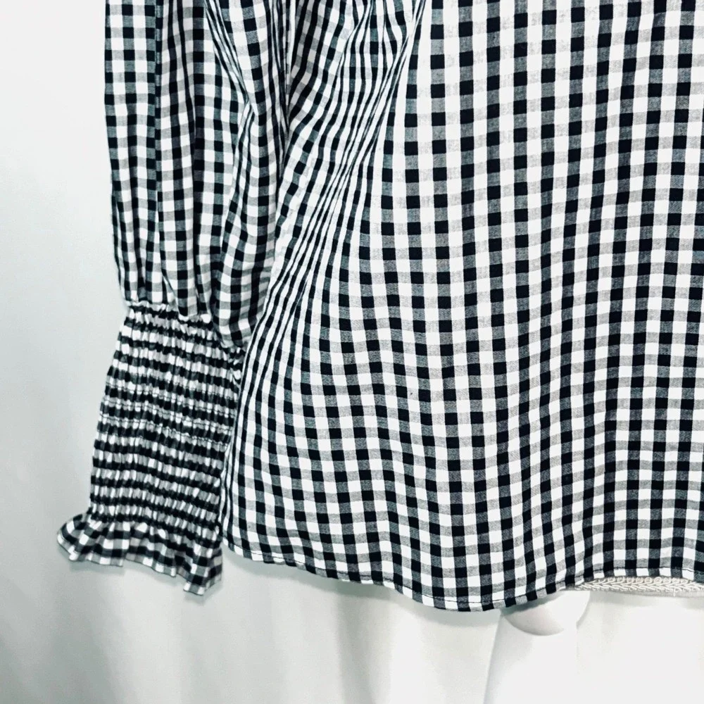 Zara Black and White Gingham Plaid Ruffle Neck‎ Smocked Cuff Blouse Small